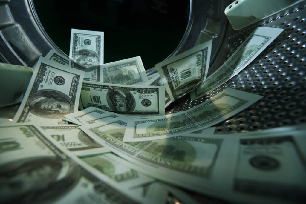 slachtoffer van fraude, witwassen van geld, geldezel